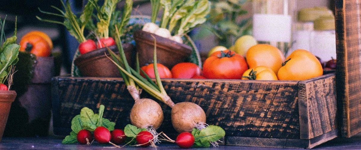 Przechowywanie warzyw i owoców w ziemiance